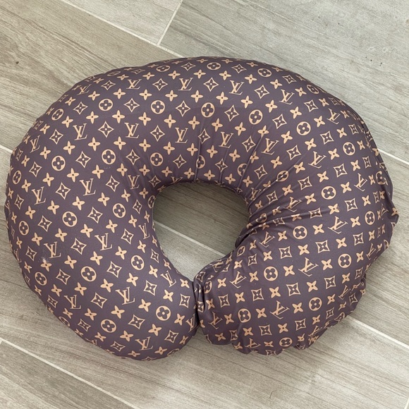 LV Boppy cover - Picture 1 of 1